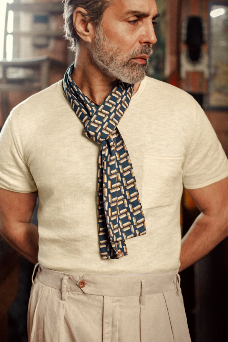 Capri Scarf Blue - Image 6