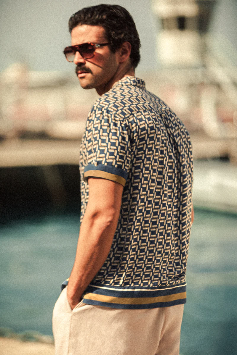 Capri Shirt Blue - Image 3