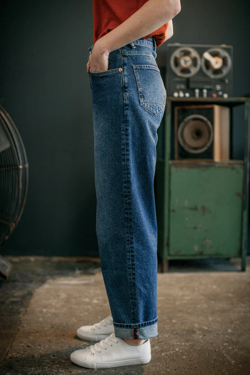 Damsons Beau Jeans Mid Blue - Image 4