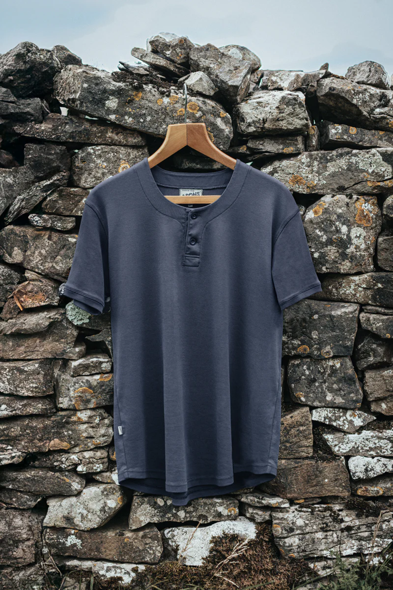 SALVAGE STOCK Bluesand Short Sleeve Henley Navy - Image 7