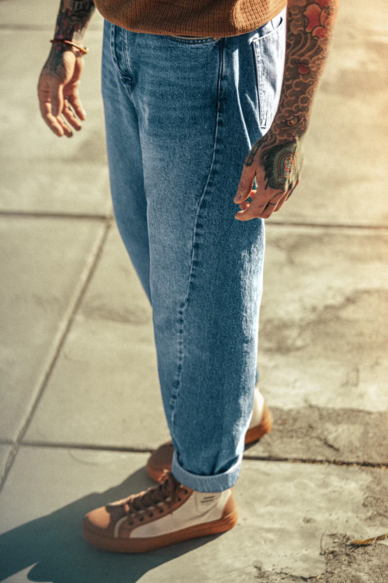 SALVAGE STOCK &SONS Switchback Jean Washed Indigo Blue - Image 4